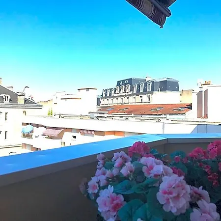 شقة Le Casino Des Fleurs - Hypercentre - Parking - Balcon
