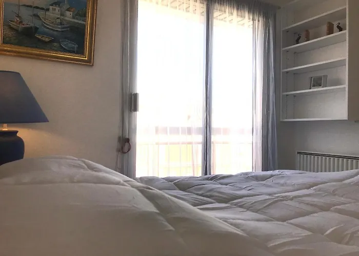 Apartment Le Casino Des Fleurs - Hypercentre - Parking - Balcon